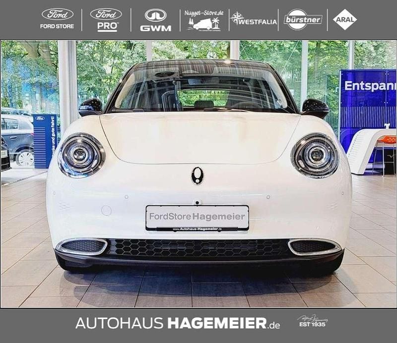 Gebraucht Ora 03 Pro+ 125 kW (171 PS) 2023 Moonlight white / starry black Kleinwagen
