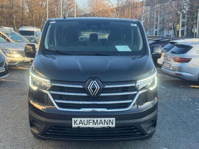 Neu Renault Trafic Evolution 150 PS (110 kW) 2025 Schwarz Van / Kleinbus