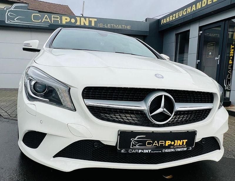 Gebraucht Mercedes CLA180 122 PS (89 kW) 2015 Weiß Limousine
