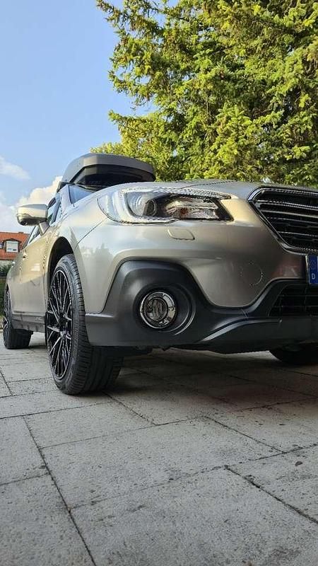 Beige Gebraucht 2019 Subaru Outback Sport Kombi | 29.000 € (Etwas zu teuer) - Bild 1/1