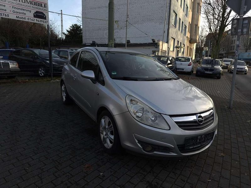 Gebraucht Opel Corsa Edition 60 PS (44 kW) 2006 Starsilber iii m2 Kleinwagen