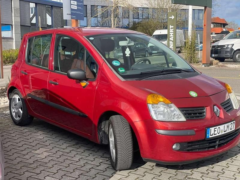 Gebraucht Renault Modus Authentique 75 PS (55 kW) 2004 Rot Van / Kleinbus