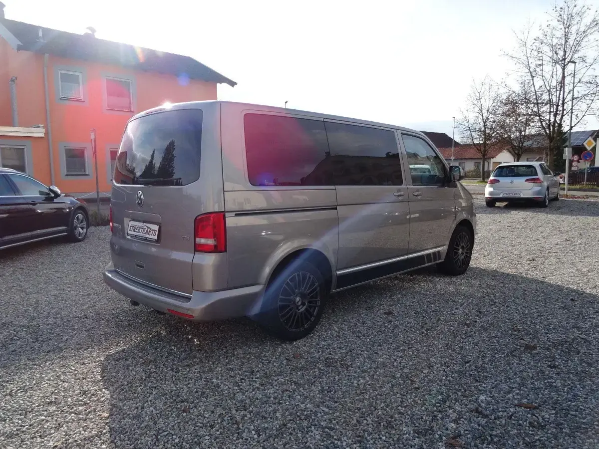 Używany VW Transporter Match 179 KM (131 kW) 2013 Beżowy Van