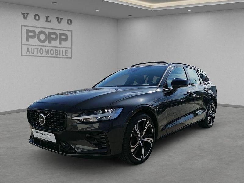 Platinum grey / metallic Gebraucht 2022 Volvo V60 Ultimate Kombi | 36.950 € (Fairer Preis) - Bild 1/4