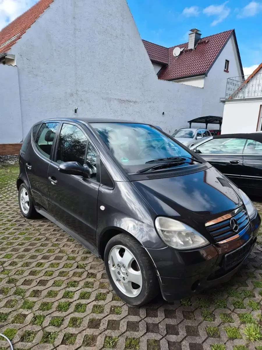 Brugt Mercedes A170 90 HK (66 kW) 1998 Sort Sedan
