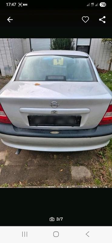 Silber Gebraucht 1997 Opel Vectra Limousine | 650 € (Guter Preis) - Bild 1/4