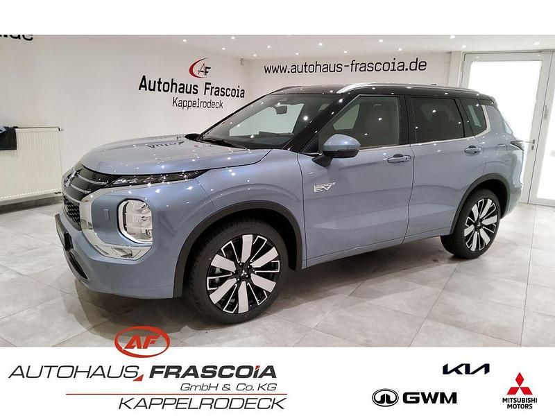 Grau Neu 2025 Mitsubishi Outlander P-HEV Top SUV | 57.990 € (Teuer) - Bild 1/4