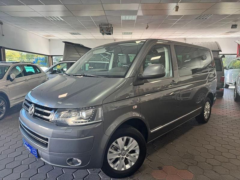 Grau Gebraucht 2015 VW T5 Comfortline Van | 26.980 € - Bild 1/4