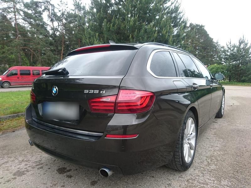 Gebraucht BMW 535 Luxury Line 313 PS (230 kW) 2014 Braun Kombi