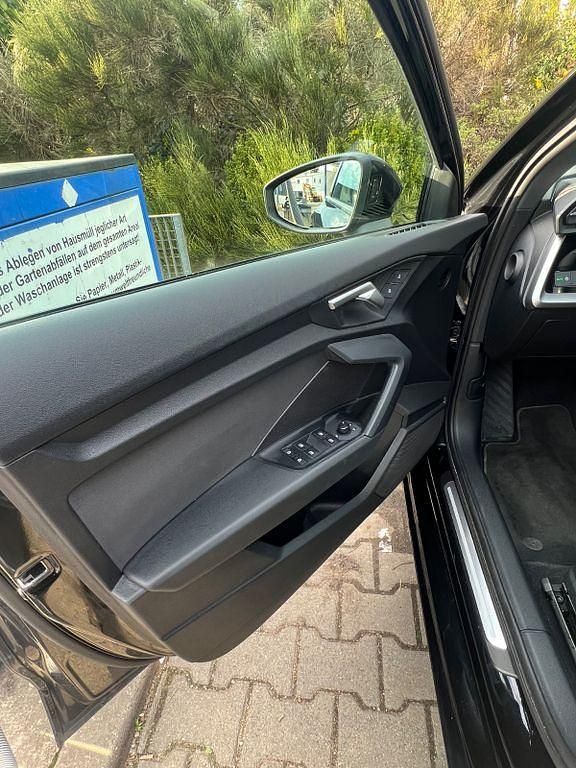 Gebraucht Audi A3 150 PS (110 kW) 2023 Schwarz Limousine