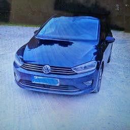 Blau Gebraucht 2015 VW Golf Sportsvan LOUNGE Van / Kleinbus | 6.900 € (Guter Preis) - Bild 1/4