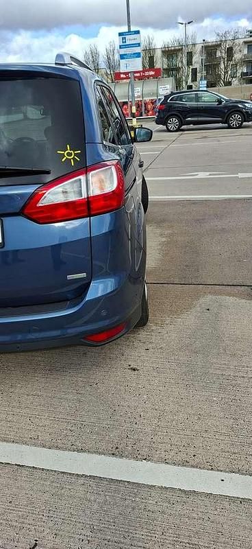 Gebraucht Ford Grand C-Max Titanium 150 PS (110 kW) 2018 Blau Van / Kleinbus