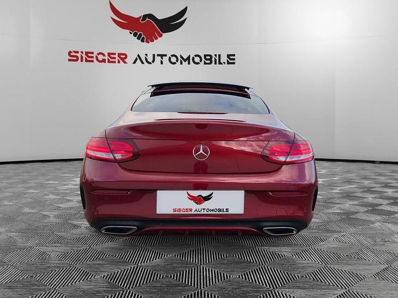 Gebraucht Mercedes C250 AMG line 225 PS (165 kW) 2018 Rot Coupé
