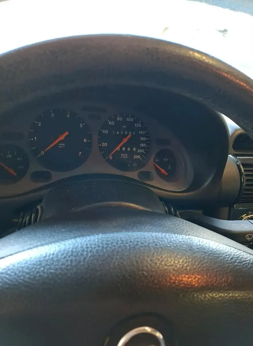 Używany Opel Corsa 106 KM (77 kW) 1998 Niebieski Hatchback