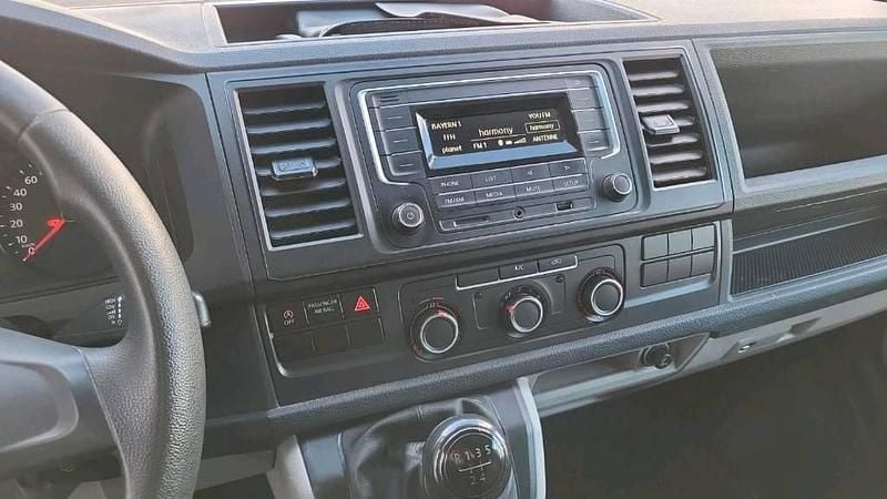 Używany VW Transporter 102 KM (75 kW) 2019 Biały Van