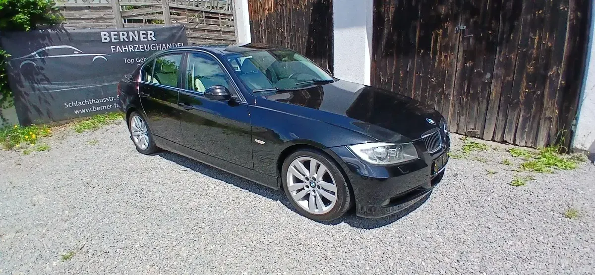Gebraucht BMW 325 218 PS (160 kW) 2006 Schwarz Limousine
