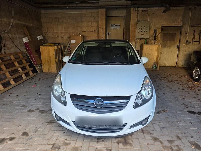 Weiß Gebraucht 2010 Opel Corsa Color Edition Kleinwagen | 2.300 € (Guter Preis) - Bild 1/4