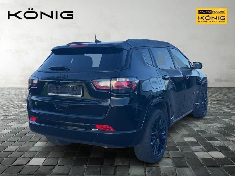 Gebraucht Jeep Compass 131 PS (96 kW) 2023 Schwarz SUV