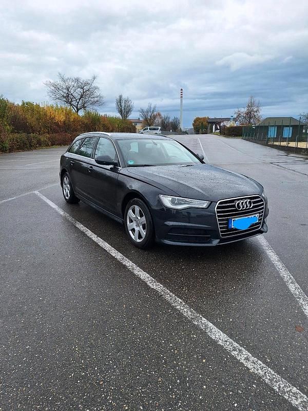 Blau Gebraucht 2016 Audi A6 Kombi | 12.500 € (Superpreis) - Bild 1/4