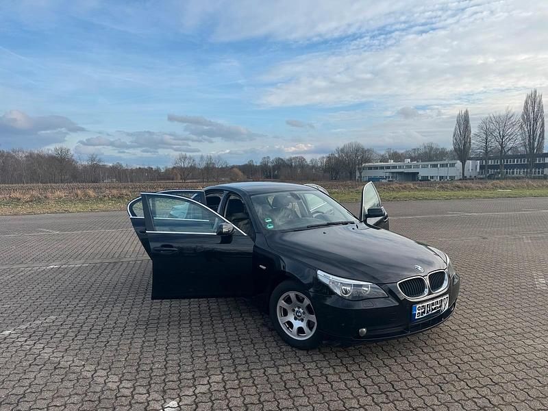 Gebraucht BMW 520 170 PS (125 kW) 2004 Schwarz Limousine