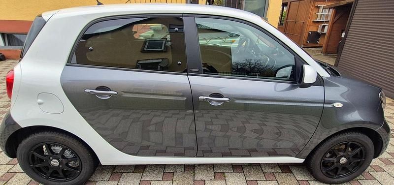 Second-hand Smart ForFour 71 CP (52 kW) 2017 Gri Hatchback