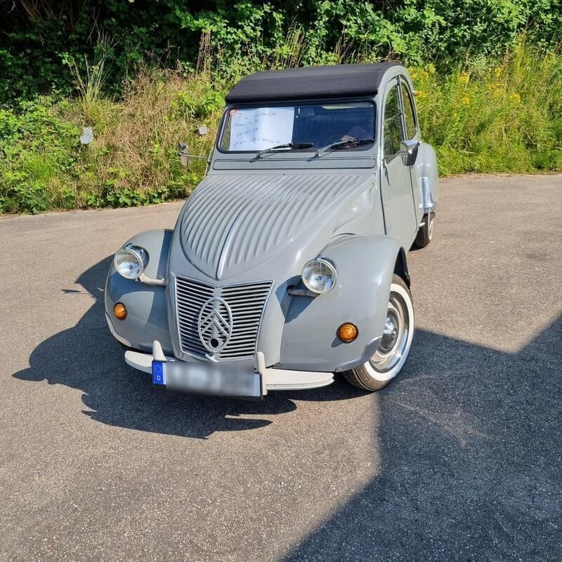 Grau Gebraucht 1983 Citroën 2CV Cabrio | 15.200 € - Bild 1/4
