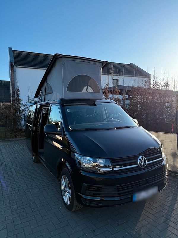 Gebraucht VW California Beach 150 PS (110 kW) 2019 Schwarz Van