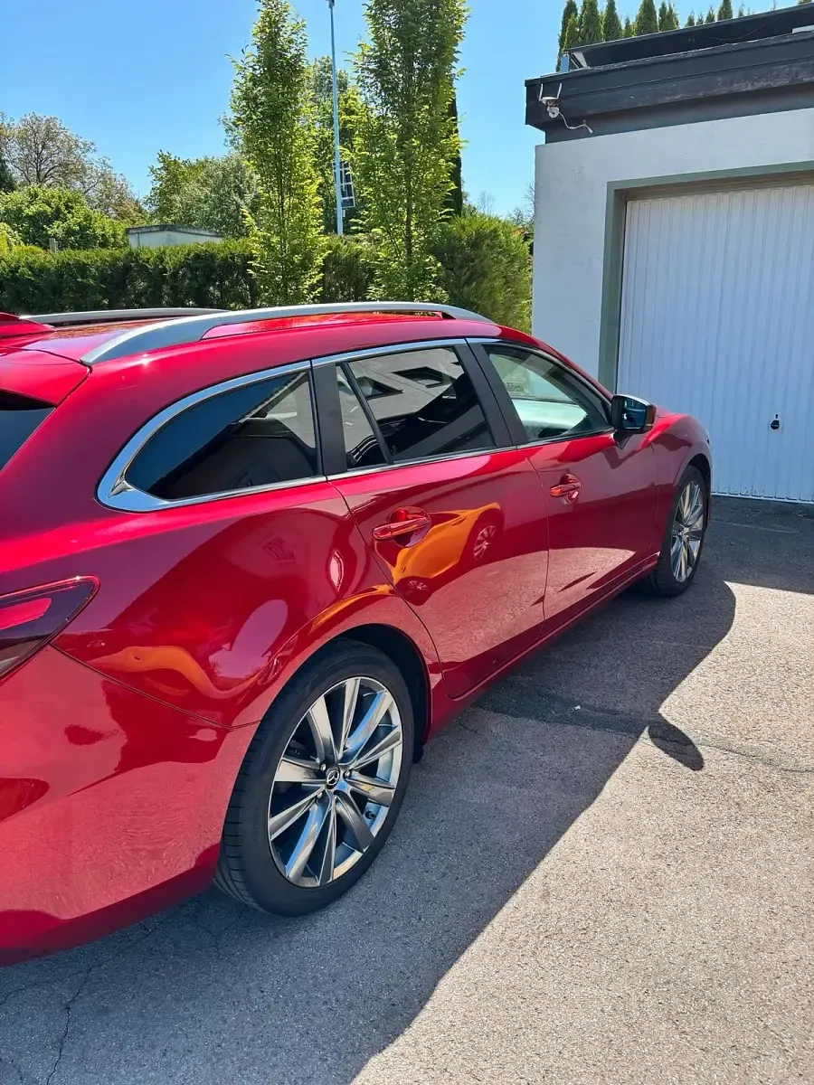 Gebraucht Mazda 6 194 PS (142 kW) 2019 Rot Kombi