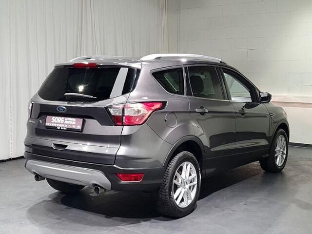 Gebraucht Ford Kuga Trend+ 120 PS (88 kW) 2018 Grau SUV