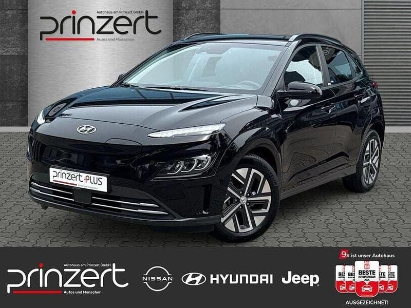 Phantom black / mic Gebraucht 2021 Hyundai Kona Prime SUV | 23.670 € (Fairer Preis) - Bild 1/3