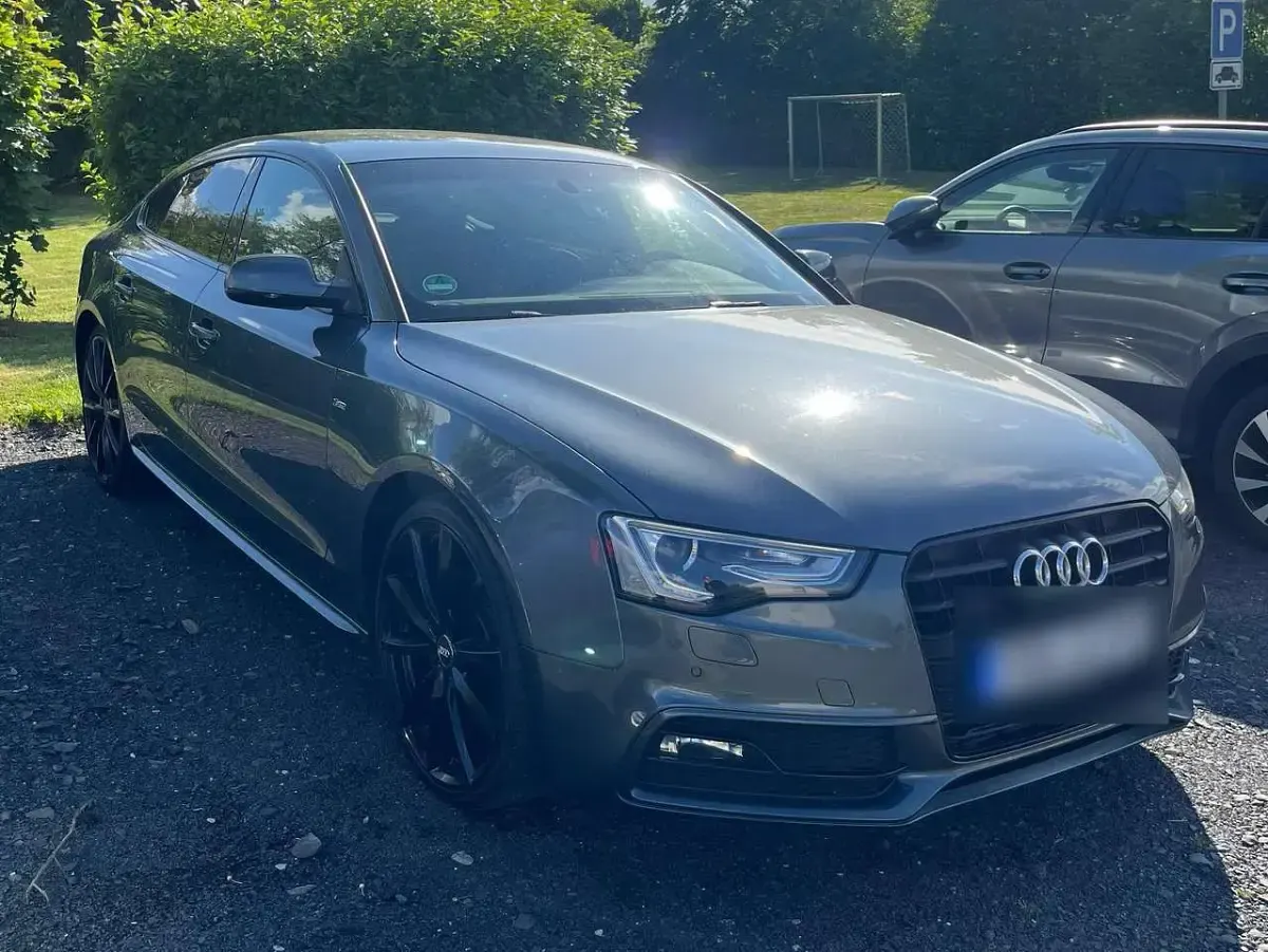 Gebraucht Audi A5 Sportback Design 224 PS (164 kW) 2014 Grau Kleinwagen