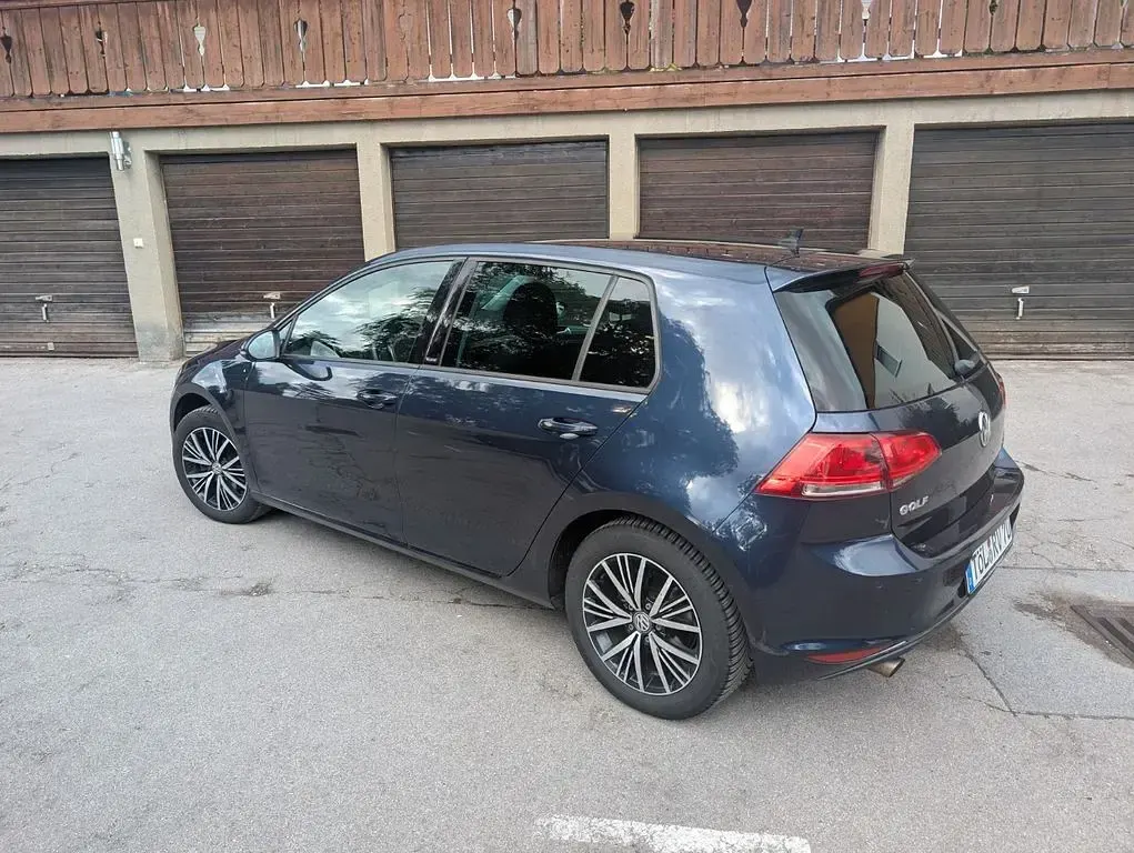 Gebraucht VW Golf VII Allstar 110 PS (80 kW) 2016 Blau Limousine