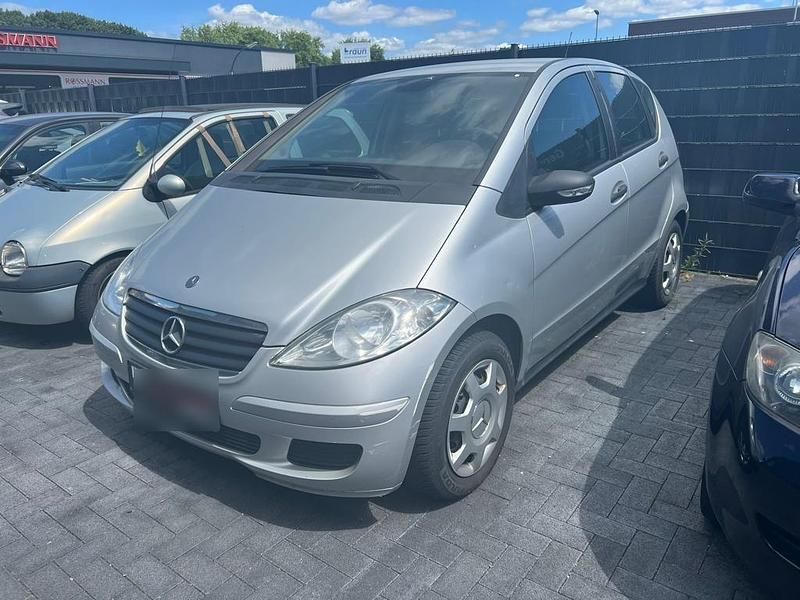 Gebraucht Mercedes A150 90 PS (66 kW) 2005 Grau Limousine