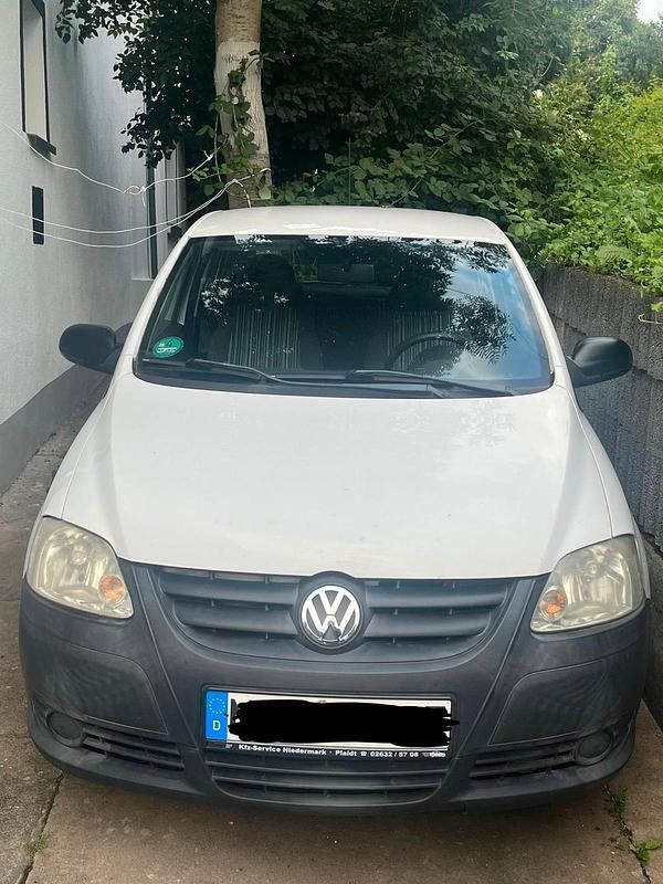 Gebraucht VW Fox 65 PS (47 kW) 2006 Weiß Kleinwagen