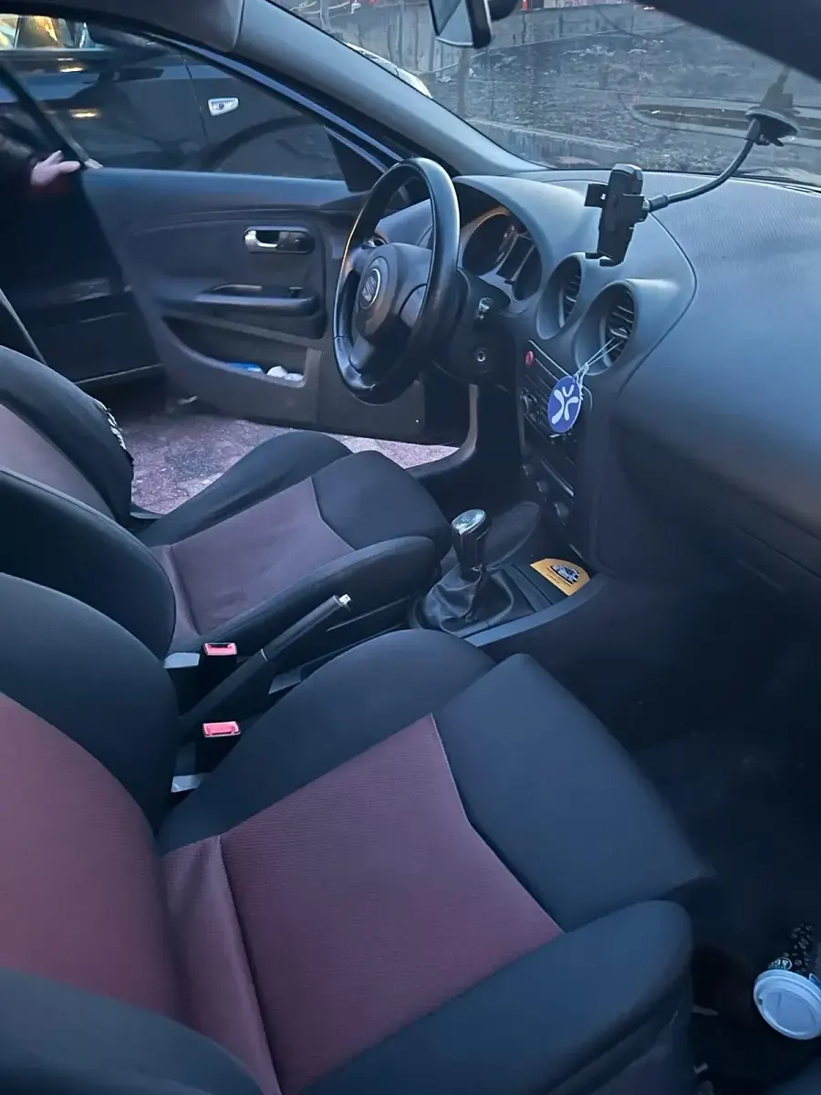 Gebraucht Seat Ibiza 85 PS (62 kW) 2008 Schwarz Kleinwagen