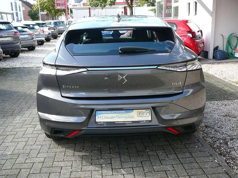 Gebraucht DS Automobiles DS4 181 PS (133 kW) 2022 Grau/typ metalliclackierung Limousine