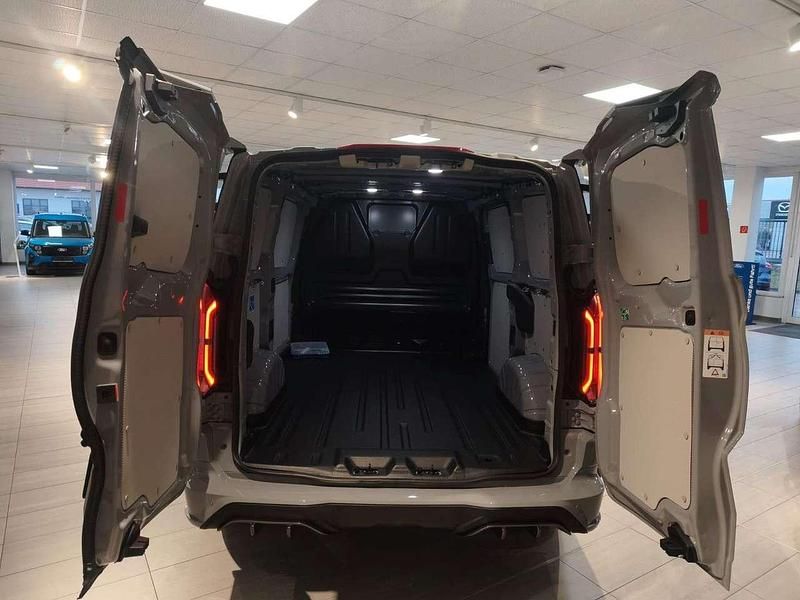 Nouă Ford Transit Custom 170 CP (125 kW) 2026 Gri Monovolum