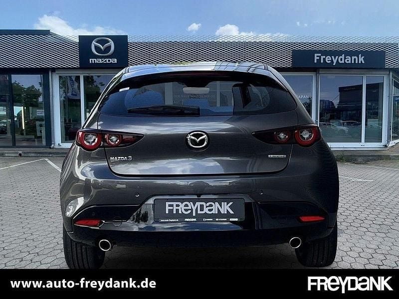 Gebraucht Mazda 3 Center-Line 140 PS (102 kW) 2025 Machine gray