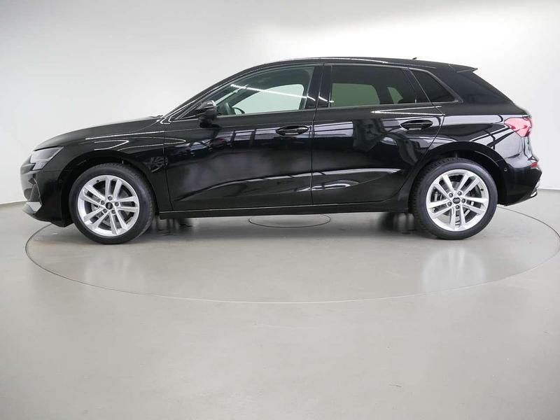 Gebraucht Audi A3 Advanced 150 PS (110 kW) 2025 Mythosschwarz metallic Limousine