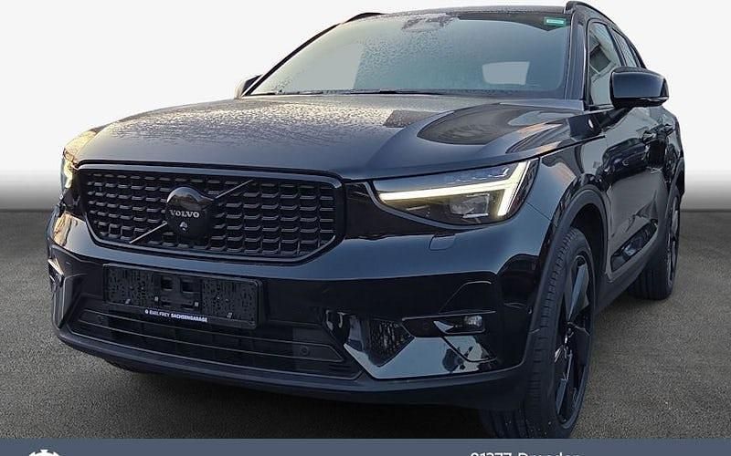 Schwarz Gebraucht 2025 Volvo XC40 Plus SUV | 38.600 € (Fairer Preis) - Bild 1/4