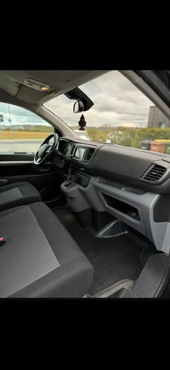 Gebraucht Citroën Jumpy 177 PS (130 kW) 2019 Schwarz Van / Kleinbus