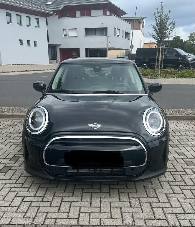 Schwarz Gebraucht 2023 Mini Cooper Classic Kleinwagen | 21.000 € (Guter Preis) - Bild 1/3