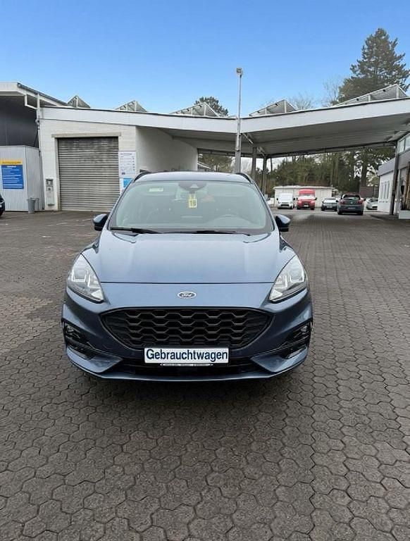 Gebraucht Ford Kuga ST-Line 150 PS (110 kW) 2022 Blau SUV