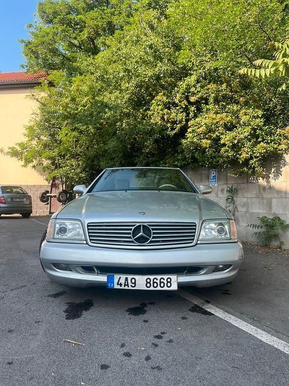 Grau Gebraucht 2001 Mercedes SL500 Cabrio | 49.000 € - Bild 1/4