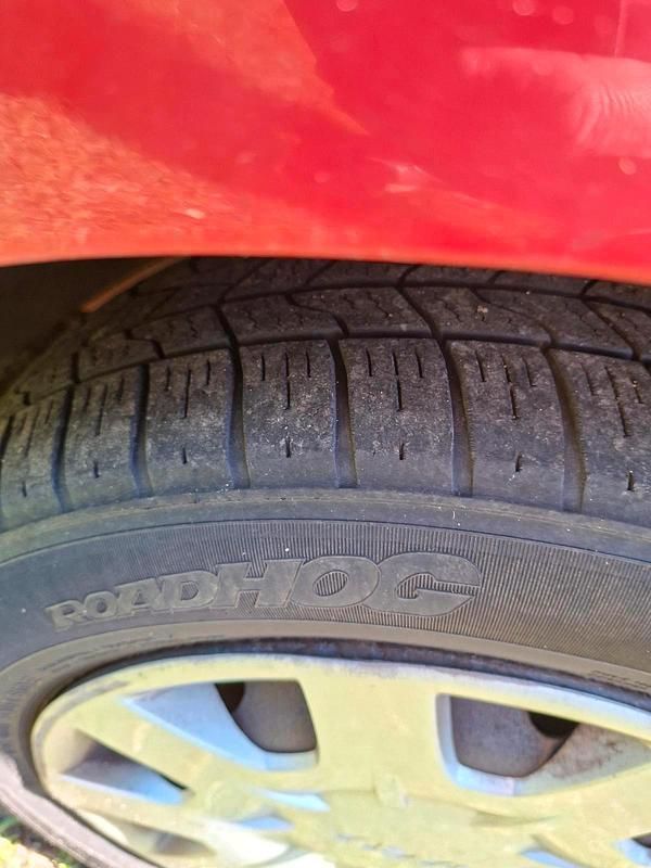 Gebraucht Dacia Logan 75 PS (55 kW) 2006 Rot Kombi