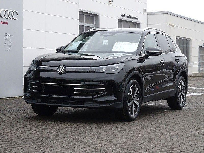 Neu VW Tiguan Elegance 150 PS (110 kW) 2025 Schwarz SUV