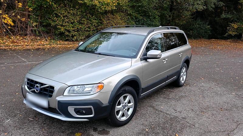 Gebraucht Volvo XC70 163 PS (119 kW) 2011 Beige Kombi