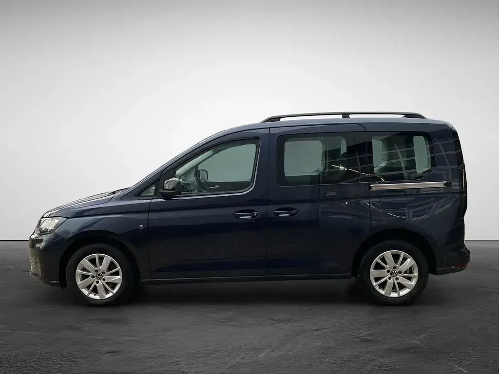 Gebraucht VW Caddy Life 122 PS (89 kW) 2025 Starlight blue metallic Van / Kleinbus