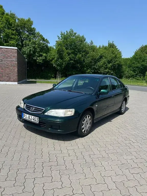 Gebraucht Honda Accord 136 PS (100 kW) 2001 Grün Kleinwagen