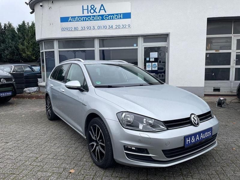 Silber Gebraucht 2015 VW Golf VII Cup Kombi | 6.200 € (Superpreis) - Bild 1/4